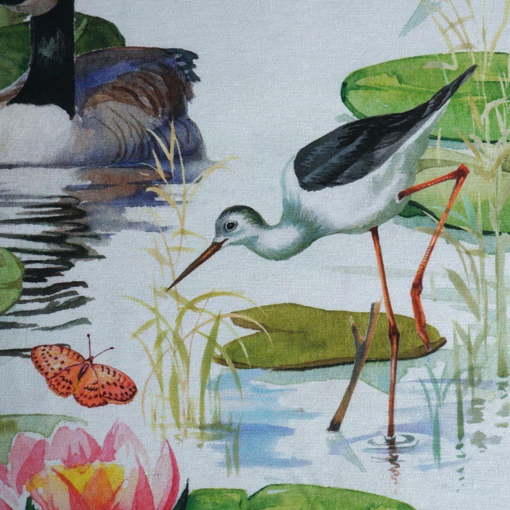Dekostoff Mischgewebe Seerosen und Gartenvögel